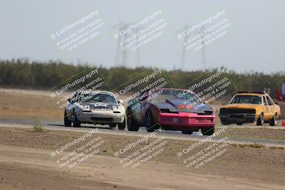 media/Oct-01-2022-24 Hours of Lemons (Sat) [[0fb1f7cfb1]]/1pm (Bus Stop)/